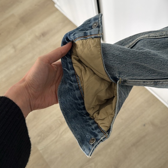 Levi’s Sherpa Lined Denim Jacket - Picture 6 of 6